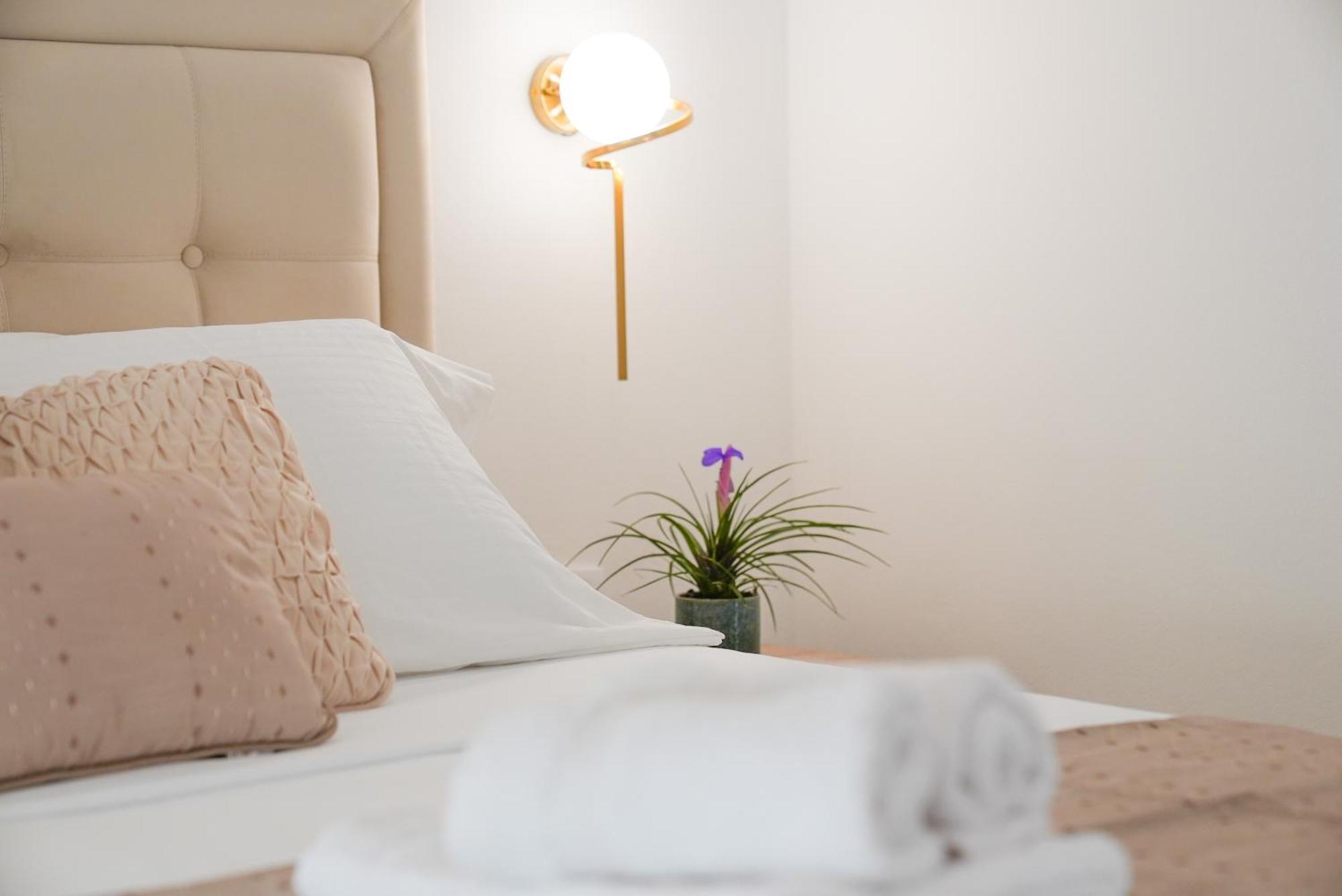 Mar Nero Apartments Bregvija Екстер'єр фото