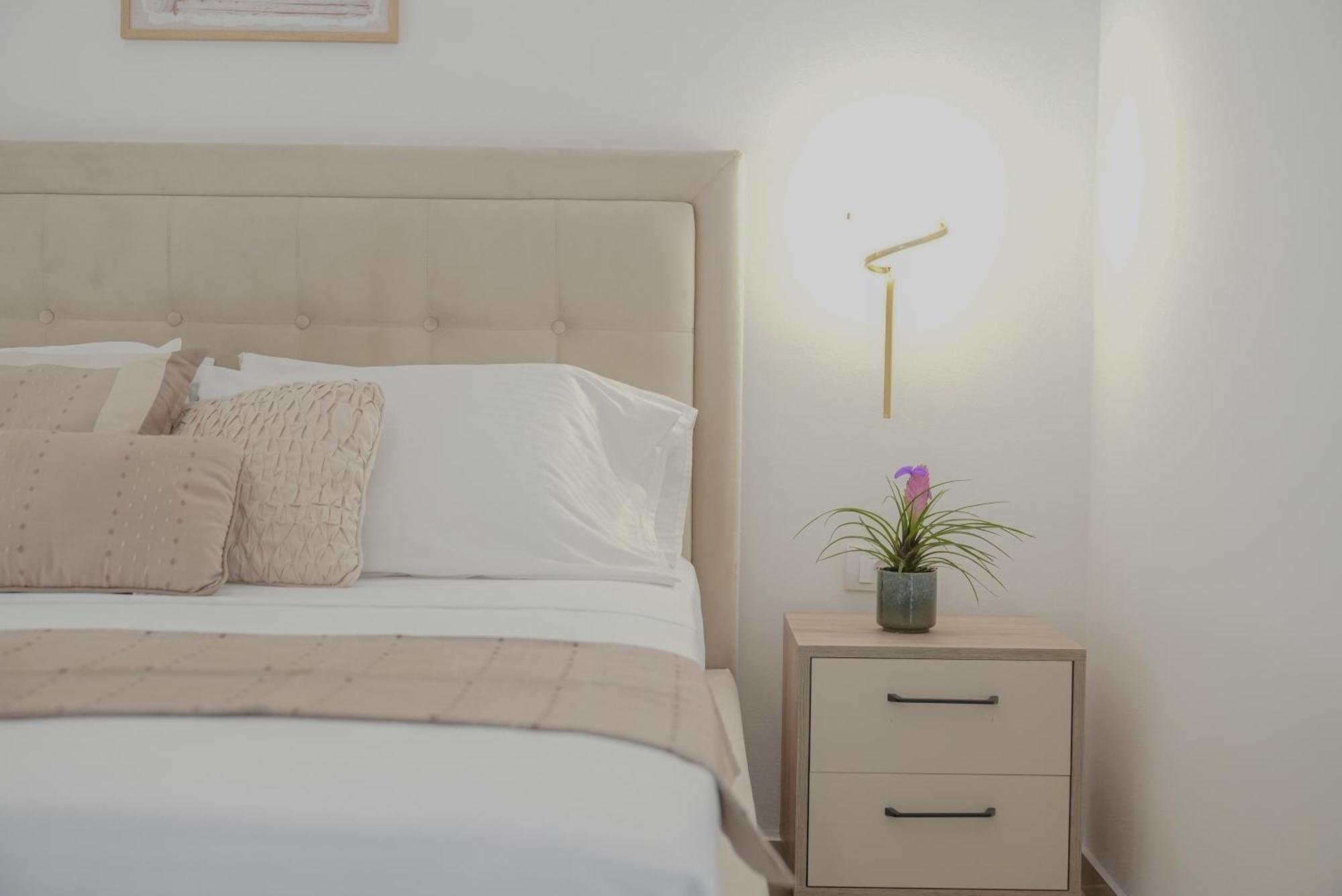 Mar Nero Apartments Bregvija Екстер'єр фото