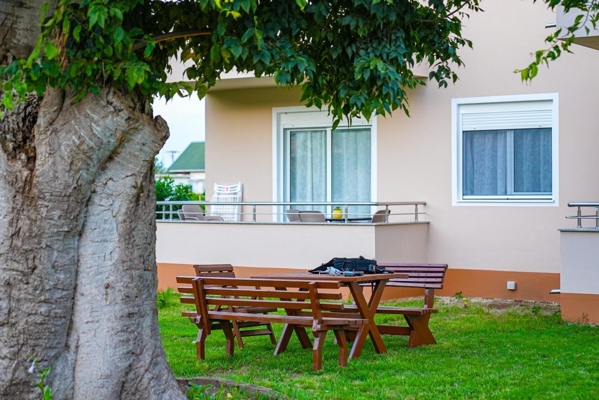 Mar Nero Apartments Bregvija Екстер'єр фото