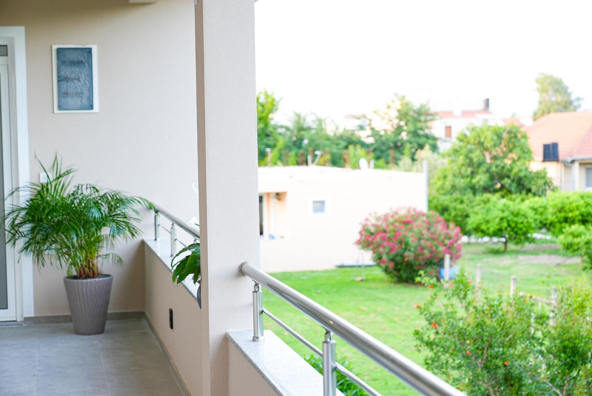 Mar Nero Apartments Bregvija Екстер'єр фото