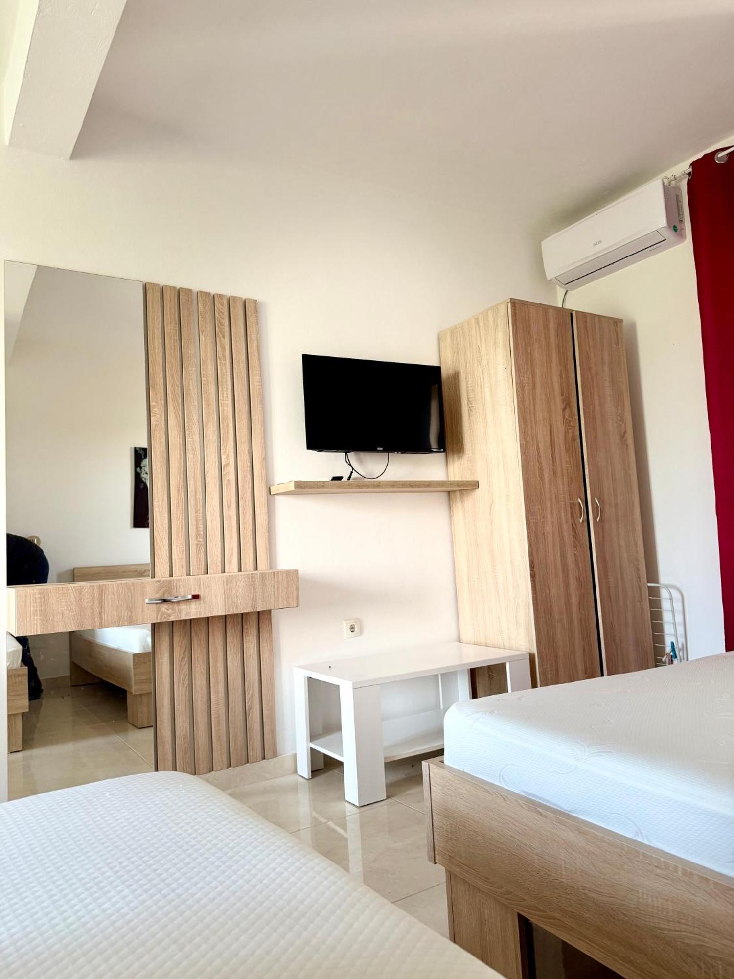 Mar Nero Apartments Bregvija Екстер'єр фото